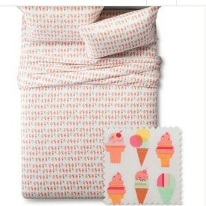 Pillowfort Ice Cream Cone Pillowcase Bedding fitted sheet and 2 pillowcases 🍦